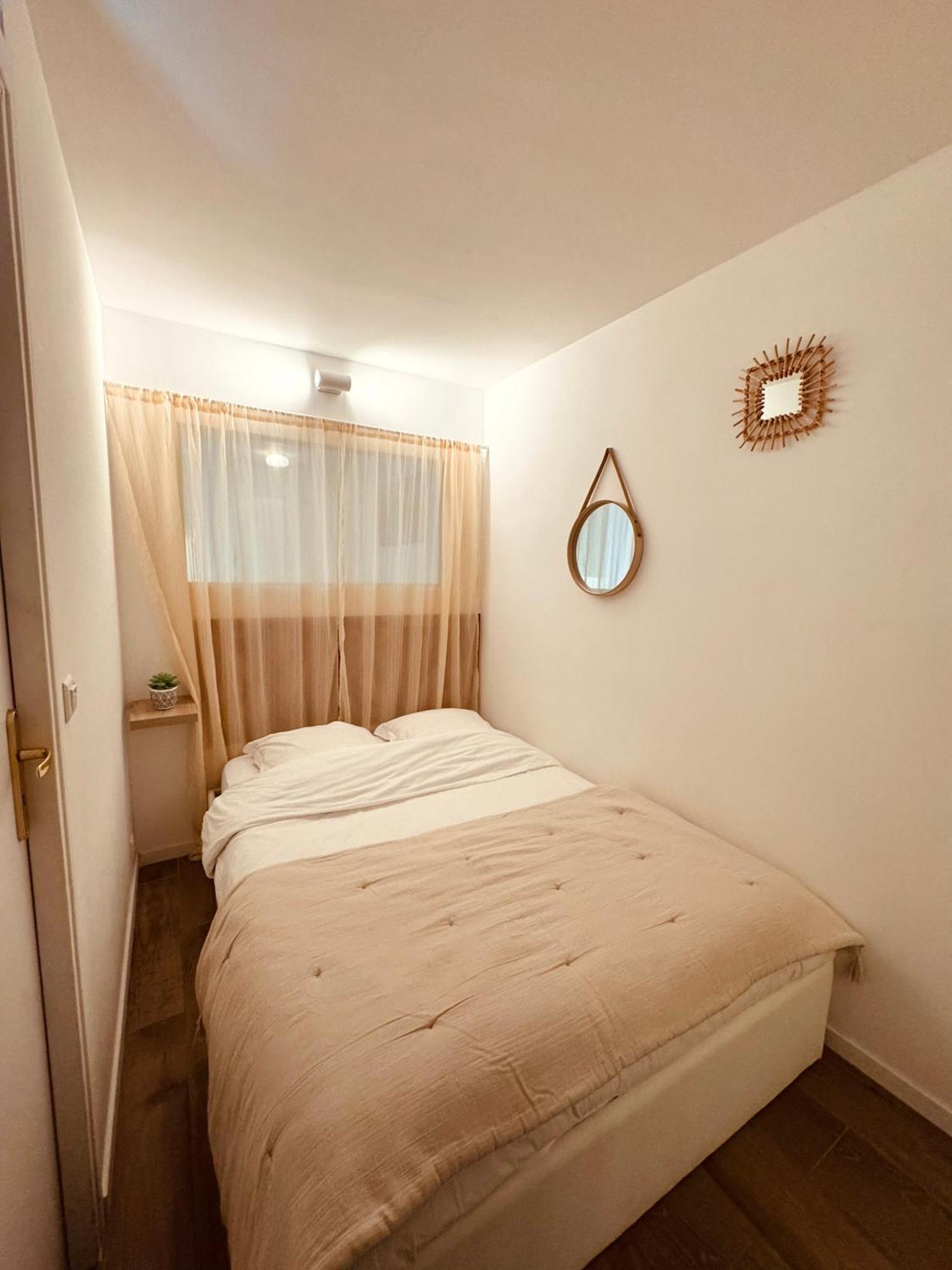 Claelle Appartment - 200M Beach Mandelieu Extérieur photo